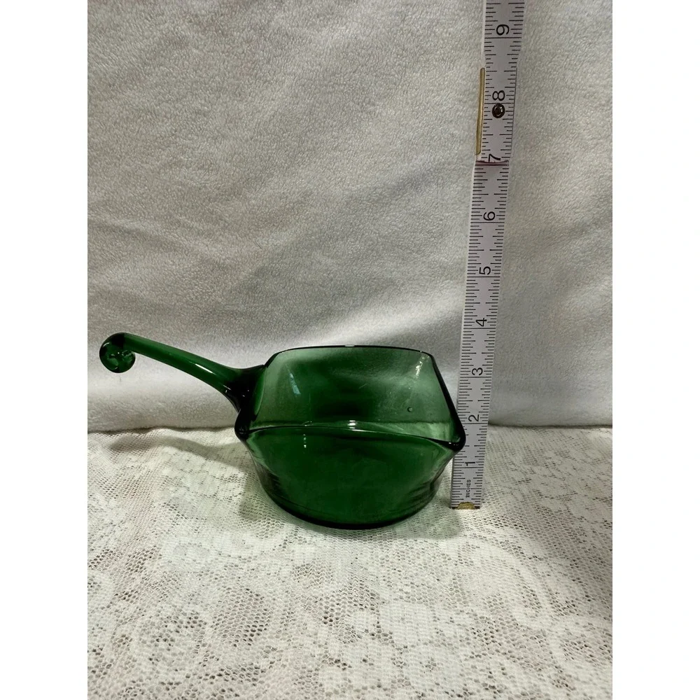 Vintage Emerald Green‎ Glass Pot with Handle Foraging Serving Kitchenware